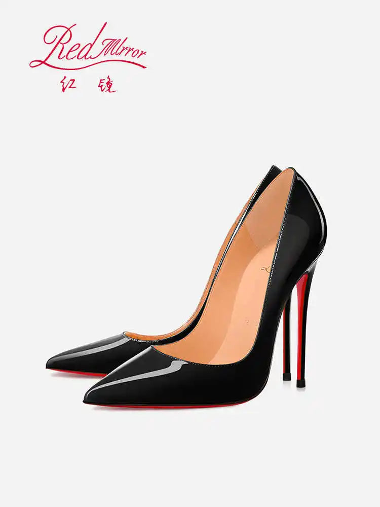 Vintage-Inspired Pointed-Toe Pumps