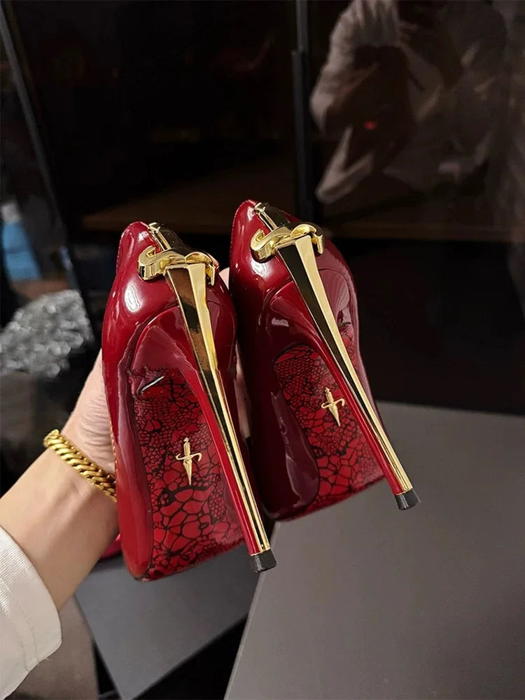 Vintage-Inspired Velvet & Leather-Look Pumps